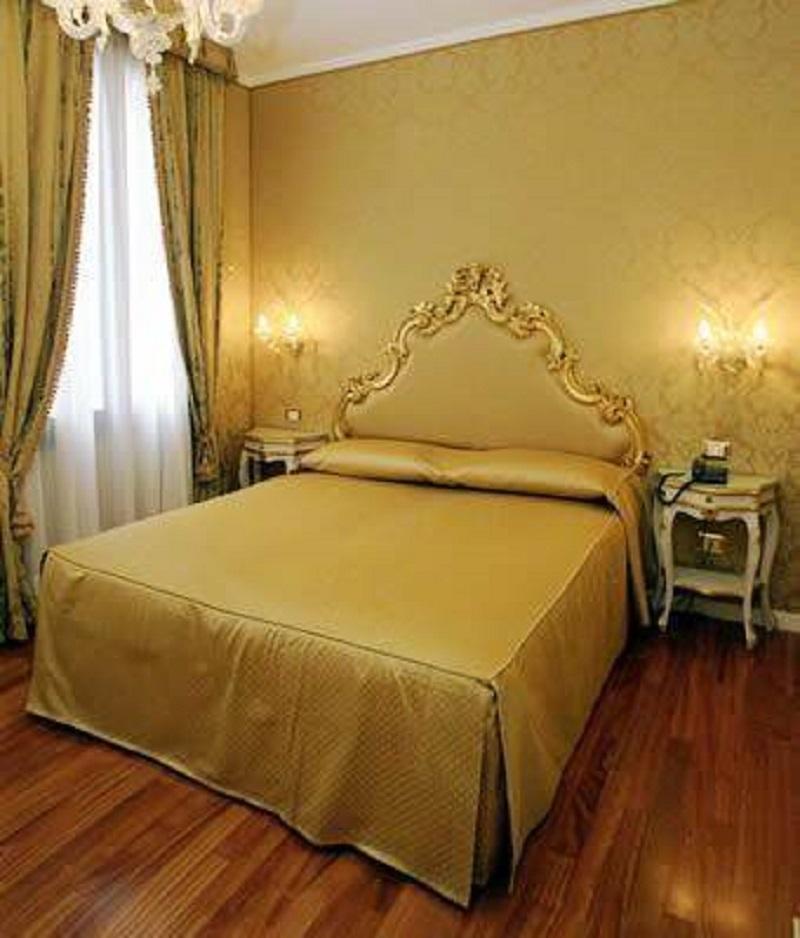 Casa Pisani Canal Veneza Exterior foto